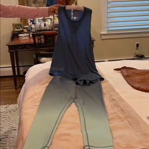 Matching DYI workout set